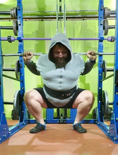 Please take a look around my website where you'll find my merchandise, information about my sponsors and my very own training program. ⁣150kg farmers for 40m. Same... - Luke Richardson - Strongman