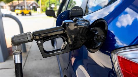 What Is E15 Gas A Quick Look At The Fuels Pros And Cons