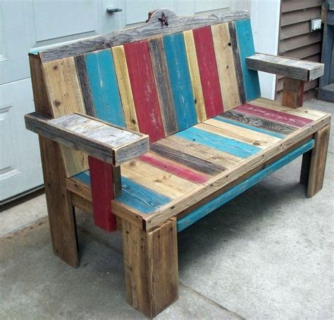 Pallet Wood Bench I Love The Different Colors Of The