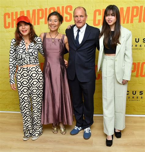 Woody Harrelson Hits Red Carpet With Wife And Daughters