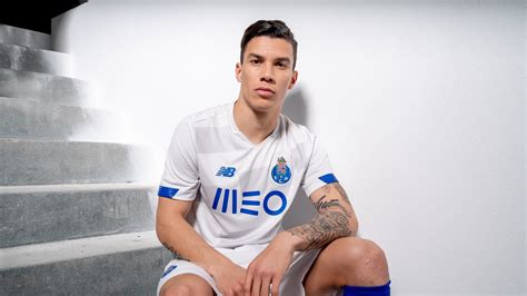 Bem vindo ao site oficial do sporting clube portugal. FC Porto 3e voetbalshirt 2020-2021 - Voetbalshirts.com