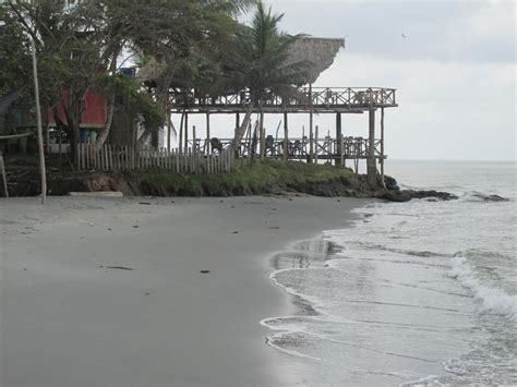 Salvemos el volcán de arboletes. Excursiones a Necoclí en Puentes, disfrute sus playas y el ...