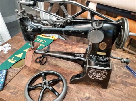 What Does A Balance Wheel Do On A Sewing Machine
