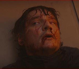 See more ideas about pedro pascal, pedro, mandalorian. The Mandalorian Season 1 finale scores a rare 100% Fresh ...