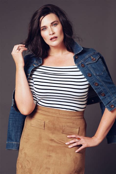 Kate Smith Uk Fashion Girl With Curves High