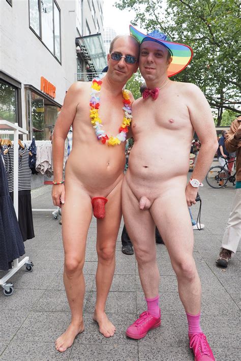 EXPOSITION NATURELLE Pride Naked