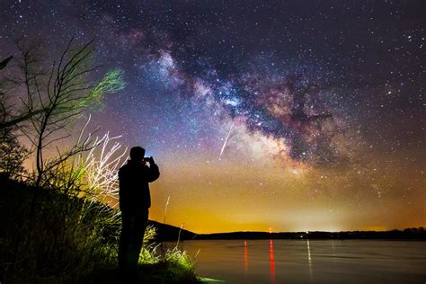 How To Photograph Shooting Stars Improve Photography