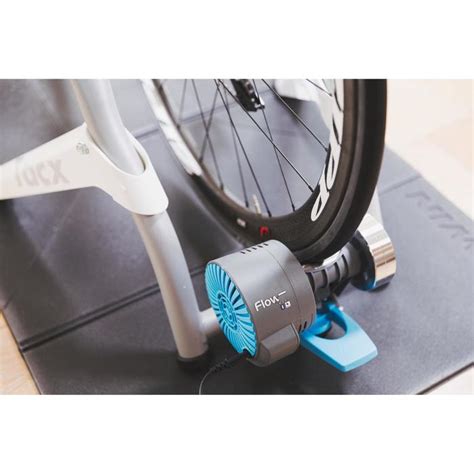 Simple and effective, the in'ride 100 and its magnetic resistance allows you to vary the. HOME TRAINER TACX FLOW SMART Tacx | Decathlon