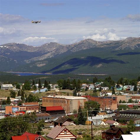 Leadville Colorado Highest City In The Us Sits Over 10000 Feet High