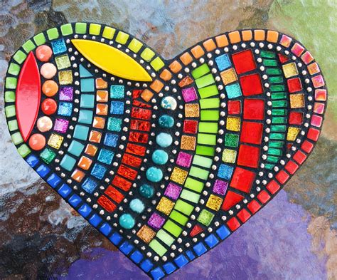 Mosaic Heart Created By Tina Wise Crackin Mosaics Mosaic Crafts Mosaic Mosaic Glass