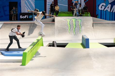 Monster Energys Nyjah Huston Takes Gold In Mens Skateboard Street