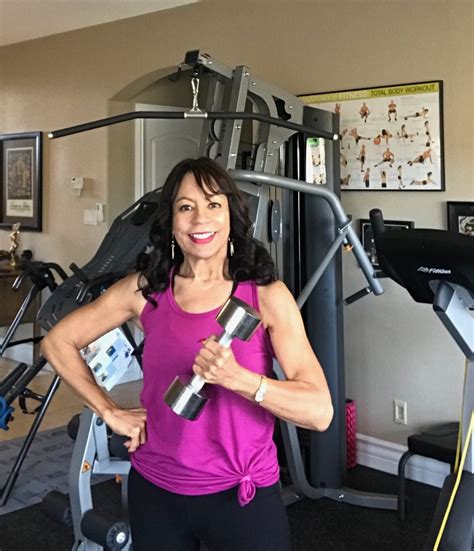 Why Strength Training For Women Over 40 Is So Vital Maria Cristina