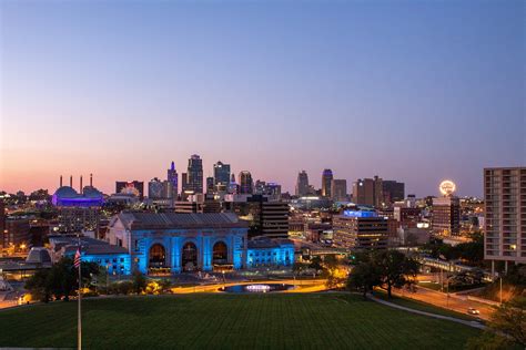 The Top 5 End Of Summer Activities In Kansas City