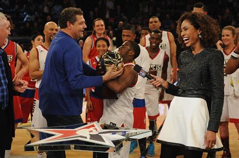 NBA All Star Celebrity Game Photo Gallery Kevin Hart Takes His Fourth