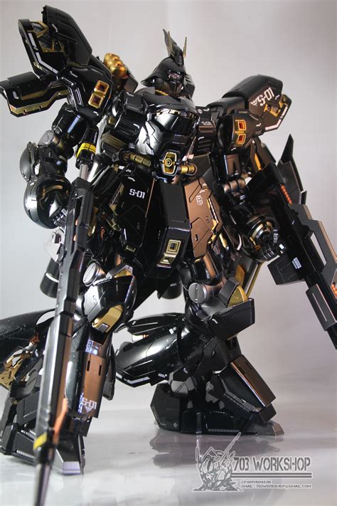 Gundam Sazabi Custom