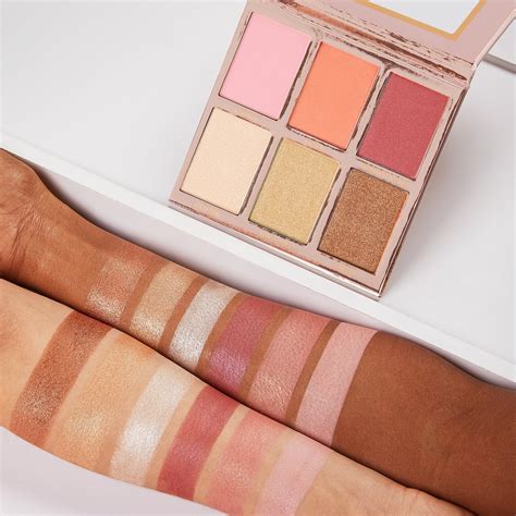 Bh Blush Highlighter Palette Blushing In Bali Beautypalast Ch