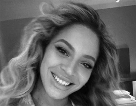 Selfie Goals From Beyoncés 2020 Miami Getaway E News