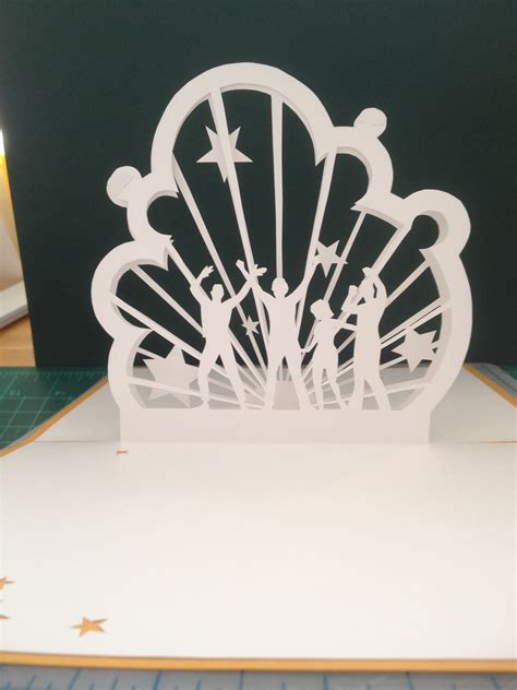 Dance Party Pop Up Card Template From Cahier Kirigami Harmonies