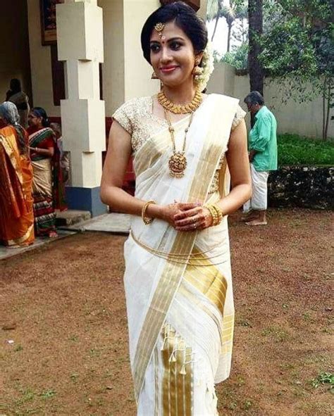 30 South Indian Wedding Saree For A Traditional Bride