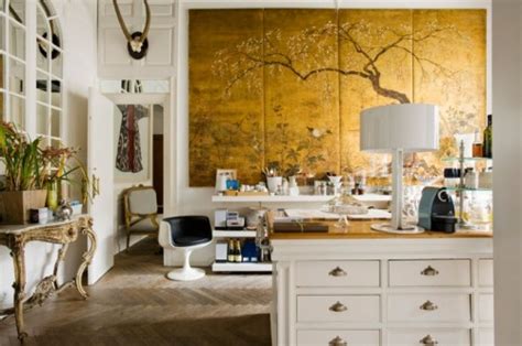 40 Ideas Of Using Gold In Interior Decorating Shelterness