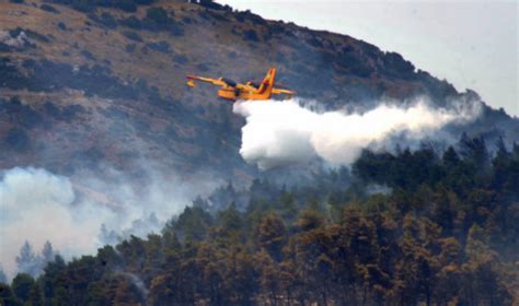 Φωτιά ξέσπασε στην περιοχή φιλοθέη του δήμου θέρμης θεσσαλονίκης το απόγευμα της παρασκευής 4 ιουνίου. ΤΩΡΑ: ΝΕΑ ΦΩΤΙΑ ΣΤΗ ΜΕΣΣΗΝΙΑ - ΣΤΙΣ ΦΛΟΓΕΣ Η ΝΕΑ ΜΕΛΠΕΙΑ | Εφημερίδα "Στόχος" - Stoxos newspaper