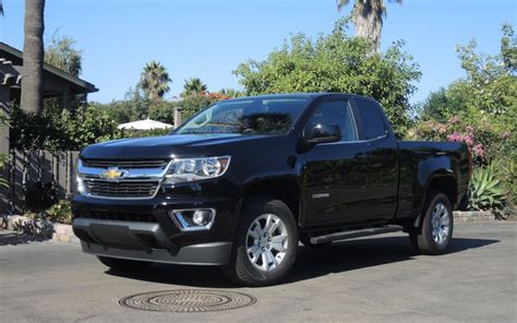 2015 Chevrolet Colorado Gmc Canyon Being Young Has Its Advantages