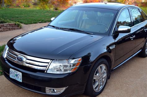 Ford Taurus Photos And Specs Photo Ford Taurus Models And 23 Perfect