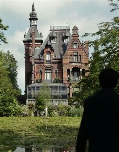 The House From Miss Peregrines Home For Peculiar Children I Love Th