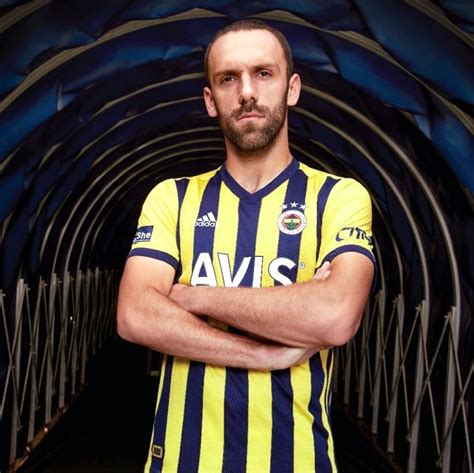 Fenerbahçe yeni sezon formaları satışa çıktı! Fenerium ...