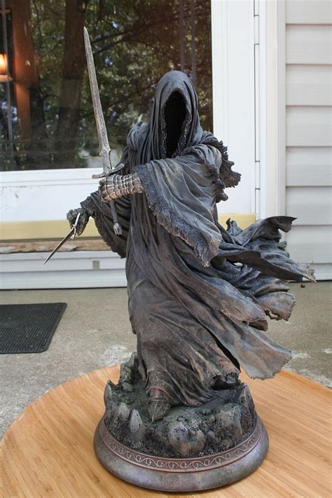 Collecting The Precious Sideshow Collectibles Ringwraith Statue Review