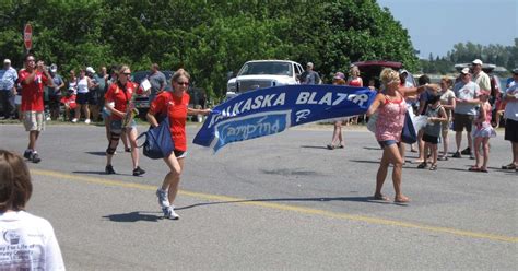 The Agatelady Adventures And Events Grand Marais July 4th Parade