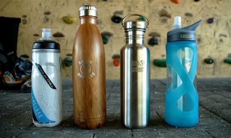 Why are reusable water bottles better for the environment ? Reusable Vs. One-Use Plastic Water Bottles | Outdoria.com.au