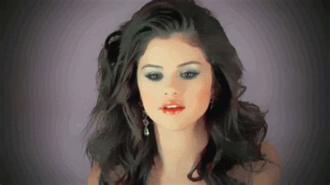 GIF Selena Gomez Fan Art 31839768 Fanpop