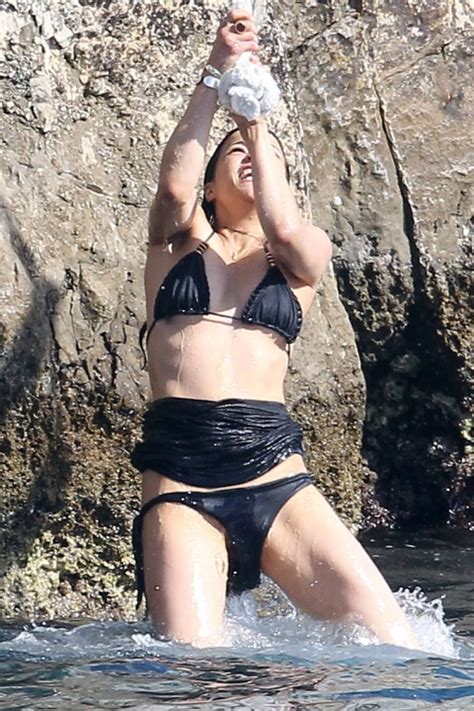 Sexiest Women In Bikinis Michelle Rodriguez Sexy