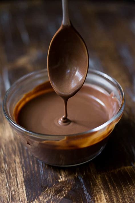 Simple Chocolate Fudge Sauce Paleo Vegan Refined Sugar Free