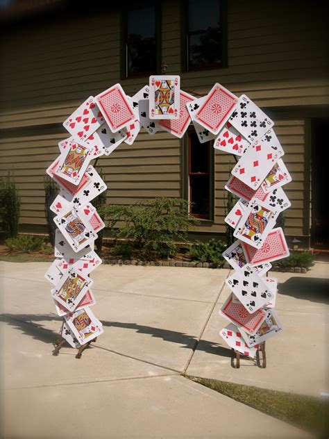 Card Arch For Alice In Wonderland Party Alice In Wonderland Tea Party