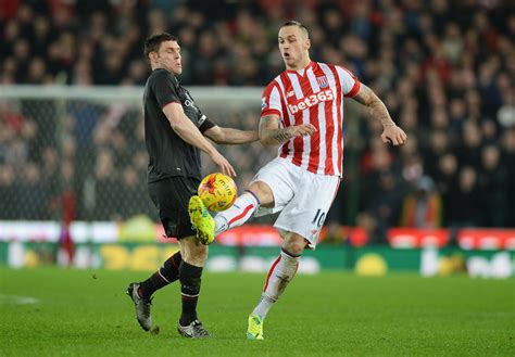 Marko Arnautovic Stoke City Striker Rejects Contract Offer Amid Interest From Psg The