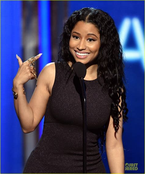 Nicki Minaj Wins Best Female Hip Hop Artist At Bet Awards 2014 Photo 3146576 2014 Bet Awards