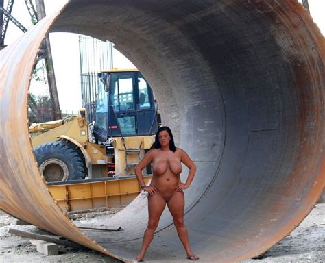 Curvy Babe Going Nude At A Construction Site Porn Pic Eporner