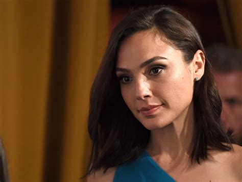 death on the nile banned in lebanon kuwait over gal gadot