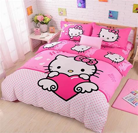 The hypoallergenic stuffed head means everyone is included; 12 Cute Hello Kitty Bedding Sets for Girls!