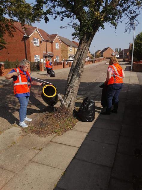 ‘it All Has To Start Somewhere Litter Picking Group Collect More