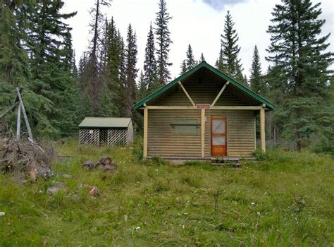 The Shalebanks Warden Cabin On The North Boundary Trail One Of Several