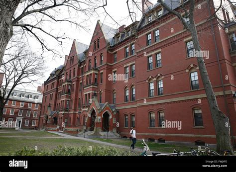 Harvard University Cambridge Massachusetts Stock Photo Alamy