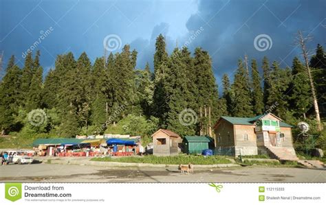 Houses In Gulmarg Kashmir 4 Stock Image Image Of Landscape Houses