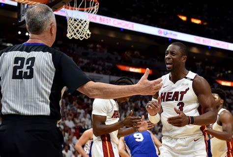 Dwyane Wade Appears To Respond To Fake News Report Of Him Re Signing