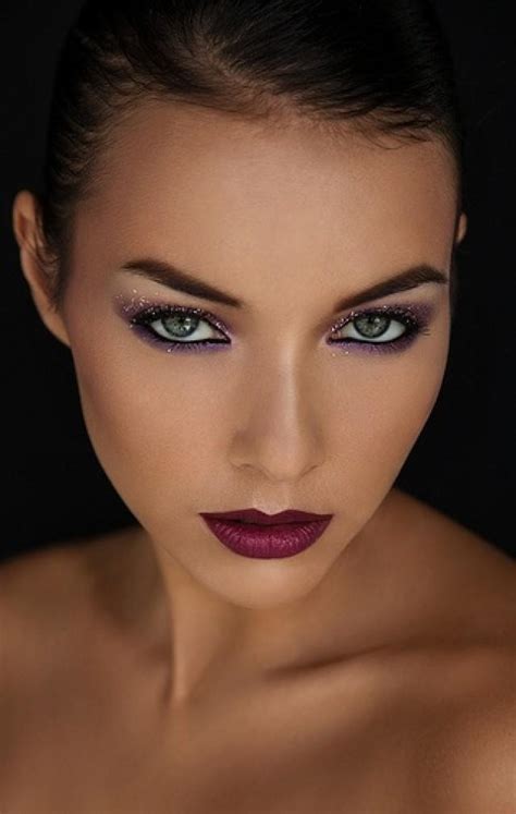Makeup Pretty Makeup With The Eye Glitters 2052994 Weddbook
