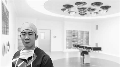 Dr Chien Wen Liew Adelaide Orthopaedic Surgeon Total Hip Knee