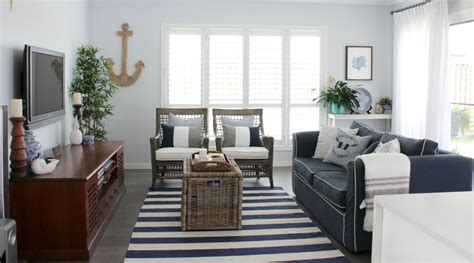A Nautical Style Living Room Diy Decorator