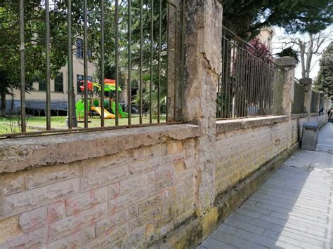 A Vibo Avviata La Petizione Per Salvare Il Muro Della Scuola Garibaldi